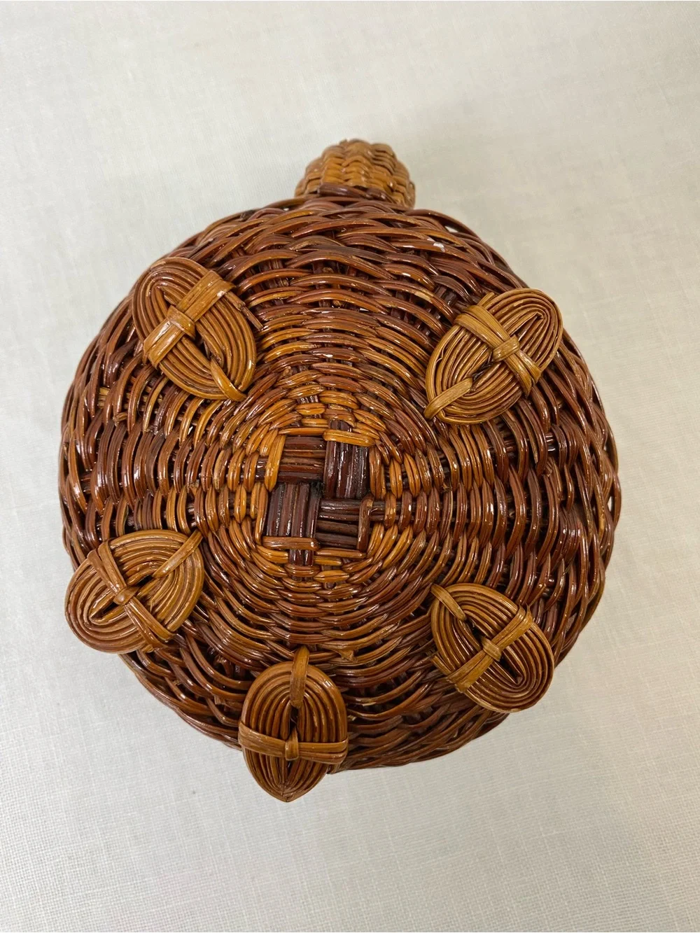 Vintage Wicker/Woven Turtle Basket